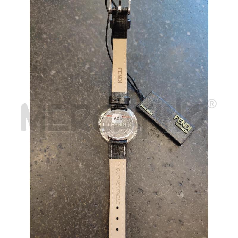 OROLOGIO DA POLSO NERO TONDO FENDI  | Mercatino dell'Usato Roma montemario 3
