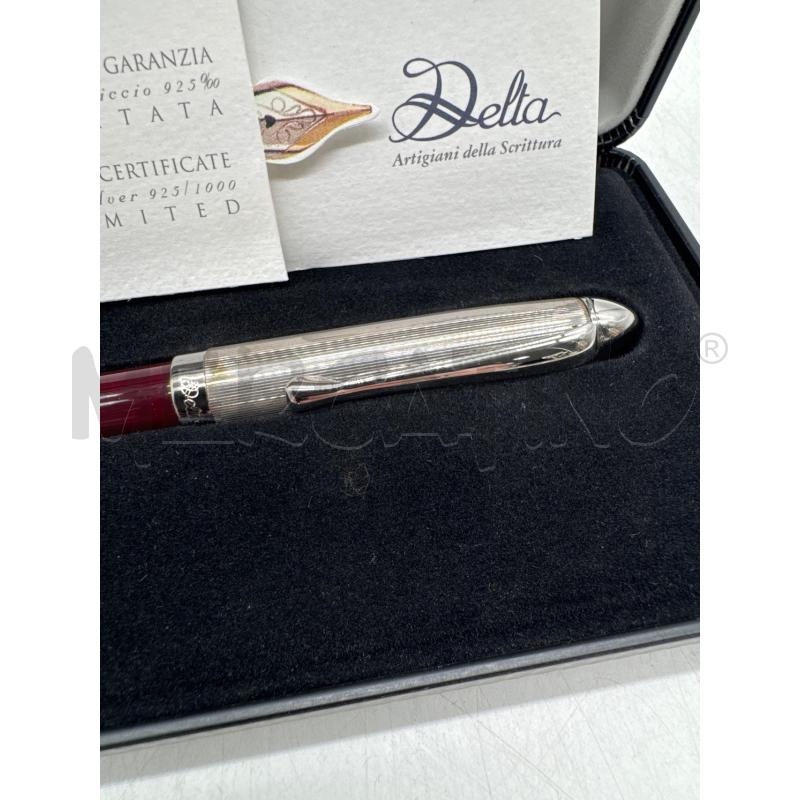 PENNA DELTA ARGENTATA E ROSSA BIRO  | Mercatino dell'Usato Roma montemario 2
