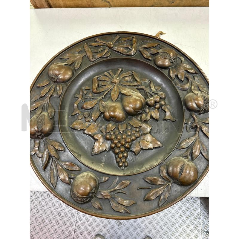 PIATTO GRANDE RAME FIORI RILIEVO | Mercatino dell'Usato Roma montemario 1