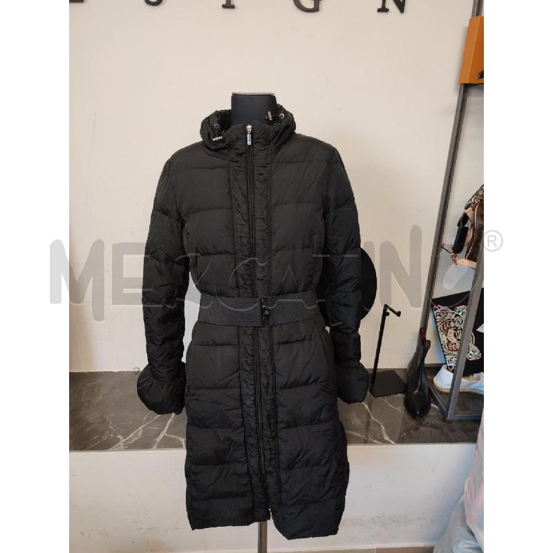 PIUMINO DONNA NERO MONCLER LUNGO MANICHE SBUFFO | Mercatino dell'Usato Roma montemario 1