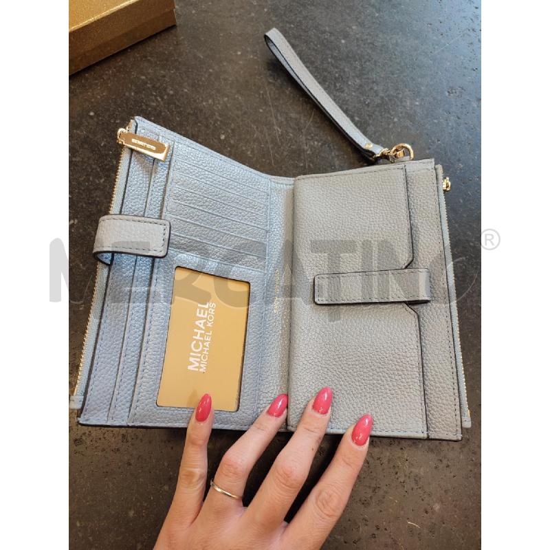 POCHETTE CELESTE MICHAEL KORS | Mercatino dell'Usato Roma montemario 2