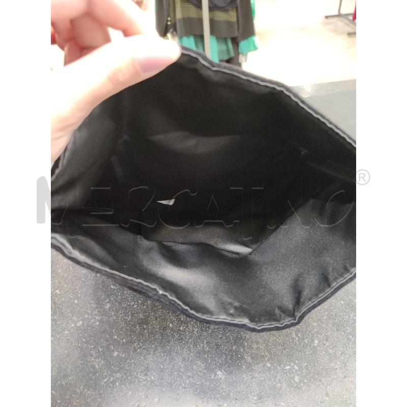 POCHETTE NERA GIORGIO ARMANI VELLUTO  | Mercatino dell'Usato Roma montemario 3