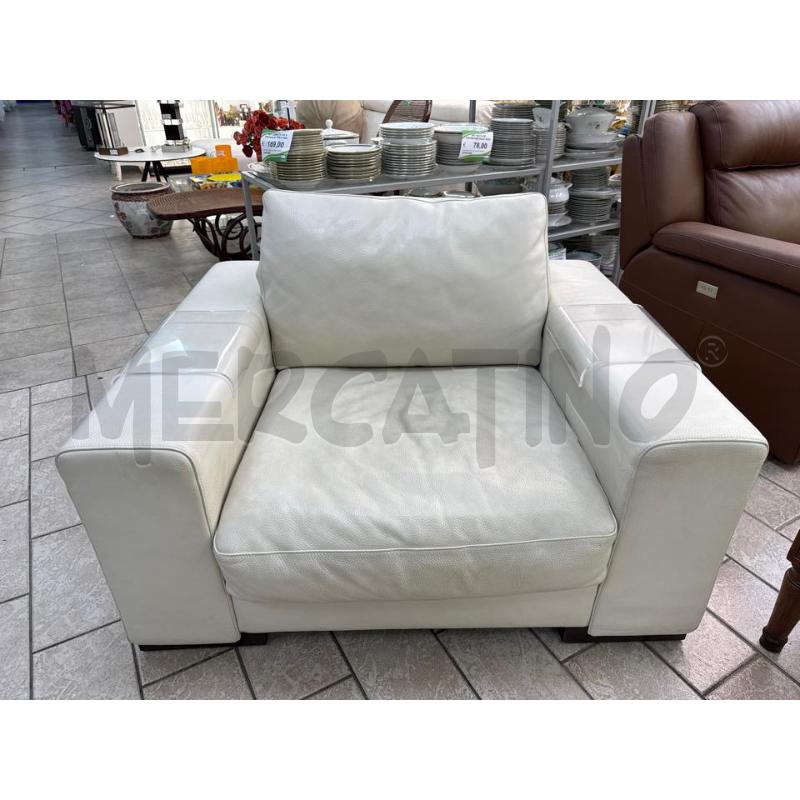 POLTRONA NATUZZI PELLE BIANCA | Mercatino dell'Usato Roma montemario 1