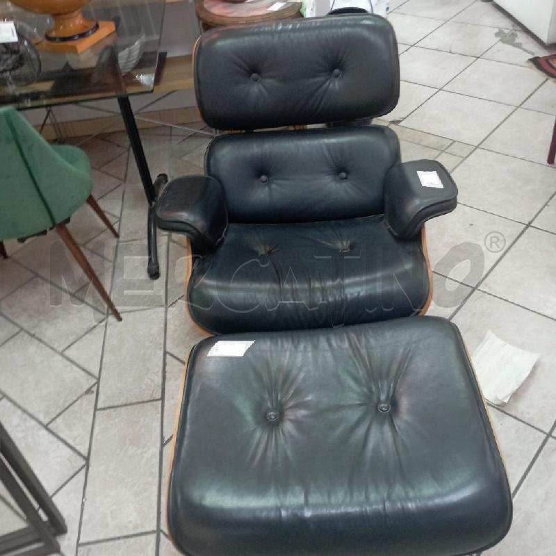 POLTRONA +POUF STILE CHARLES EAMES | Mercatino dell'Usato Roma montemario 1