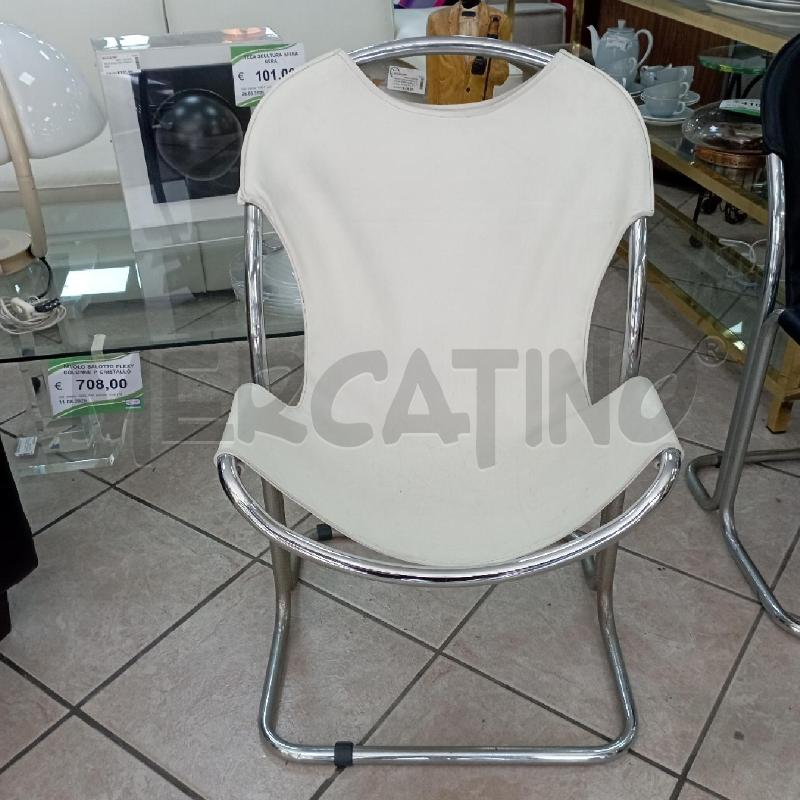 POLTRONCINA BAUHAUS PELLE BIANCA | Mercatino dell'Usato Roma montemario 2