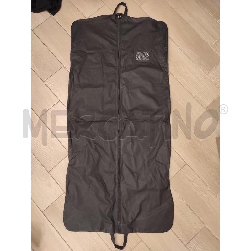 PORTA ABITI CHANEL | Mercatino dell'Usato Roma montemario 2