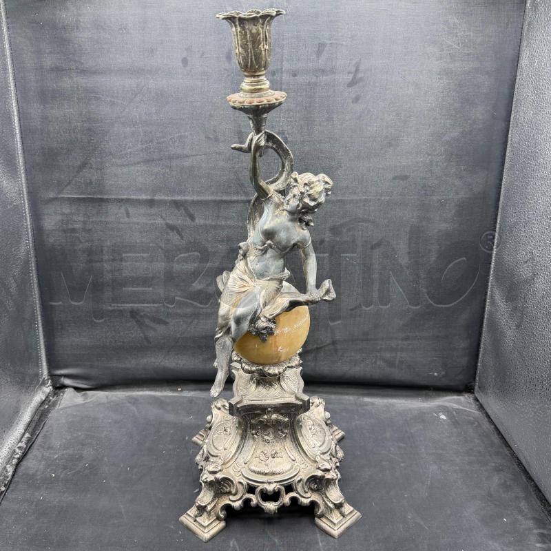 PORTA CANDELA METALLO ARGENTATO DONNA DA RIVEDERE | Mercatino dell'Usato Roma montemario 1