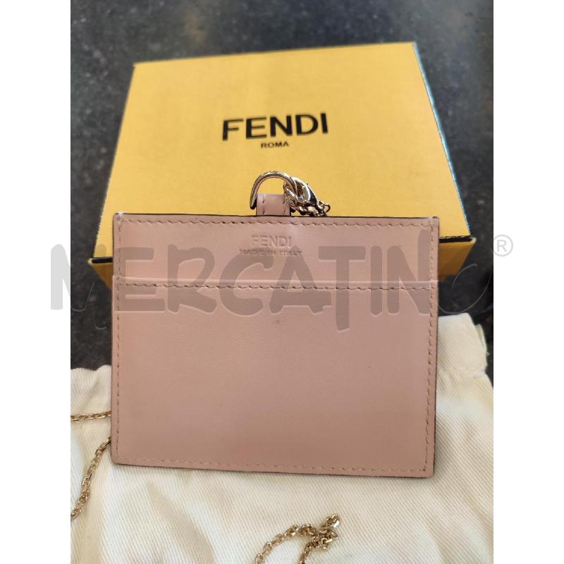 PORTA CARTE ROSA FENDI CATENINA  | Mercatino dell'Usato Roma montemario 2