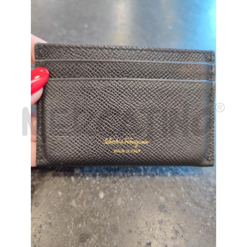 PORTA TESSERE NERO SALVATORE FERRAGAMO | Mercatino dell'Usato Roma montemario 3