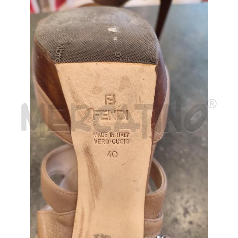 SANDALI DONNA BEIGE PELLE FENDI | Mercatino dell'Usato Roma montemario 5