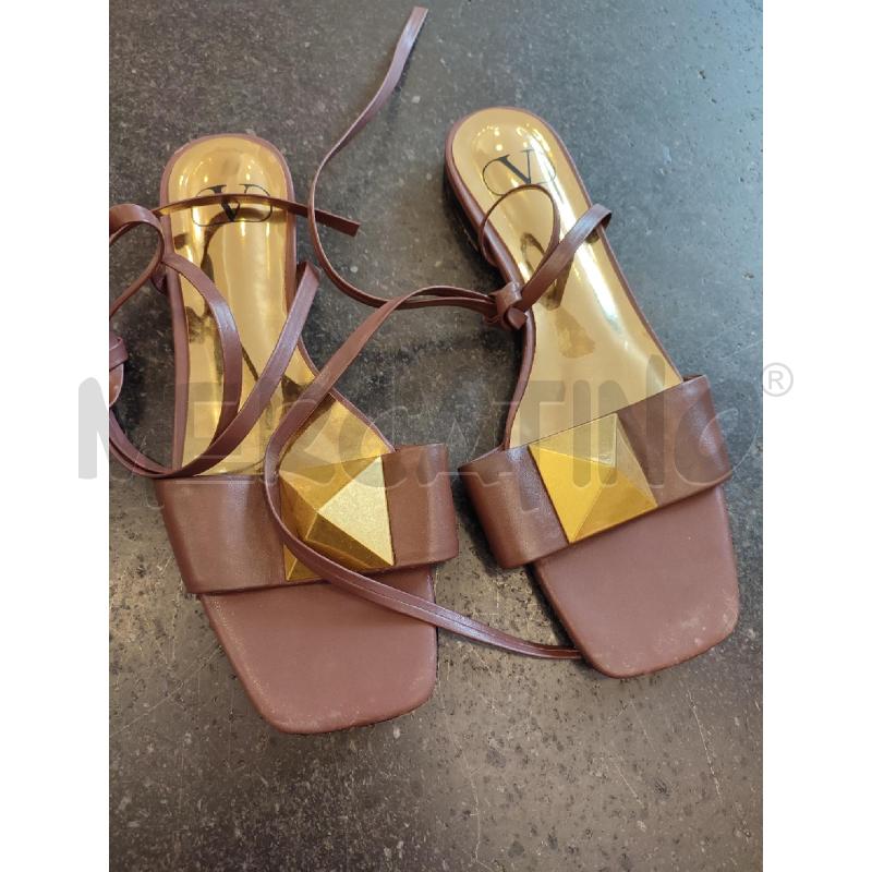 SANDALI DONNA MARRONE VALENTINO BORCHIA | Mercatino dell'Usato Roma montemario 1