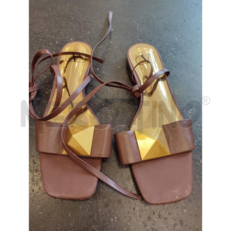 SANDALI DONNA MARRONE VALENTINO BORCHIA | Mercatino dell'Usato Roma montemario 2