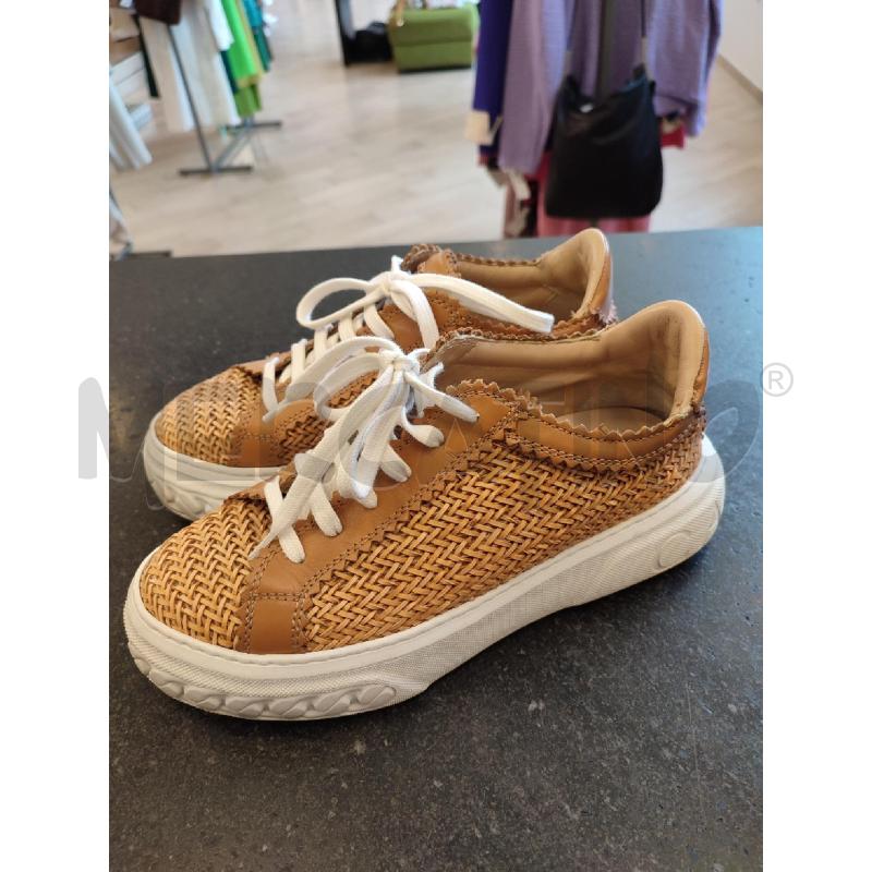 SCARPE DONNA MARRONI CASADEI VIMINI INTRECCIATE | Mercatino dell'Usato Roma montemario 1