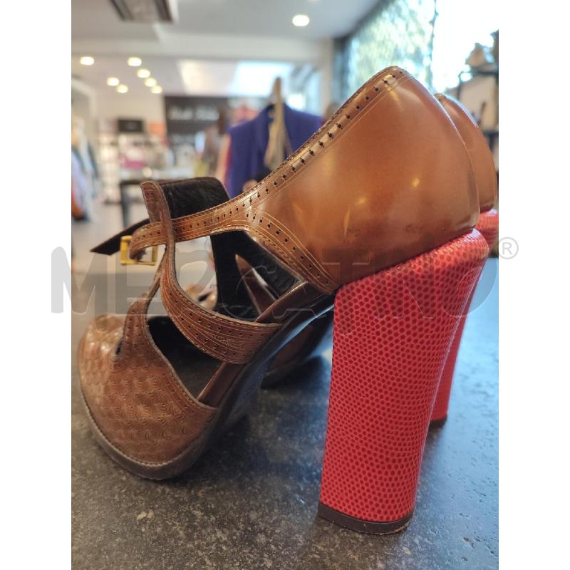 SCARPE DONNA MARRONI FENDI TACCO ROSSO | Mercatino dell'Usato Roma montemario 4