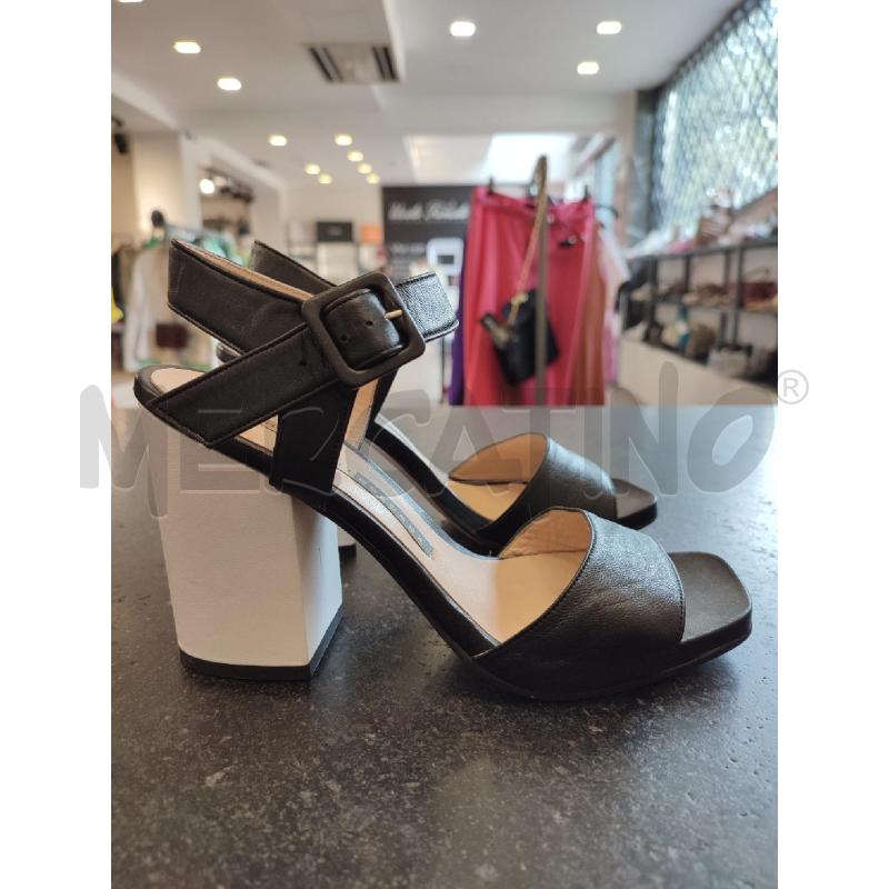 SCARPE DONNA NERE CHIARINI TACCO BIANCO  | Mercatino dell'Usato Roma montemario 2