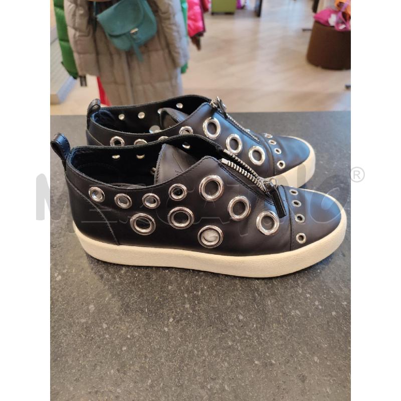 SCARPE DONNA NERE ZANOTTI ANELLI METALLICI | Mercatino dell'Usato Roma montemario 2