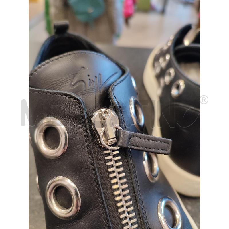 SCARPE DONNA NERE ZANOTTI ANELLI METALLICI | Mercatino dell'Usato Roma montemario 5