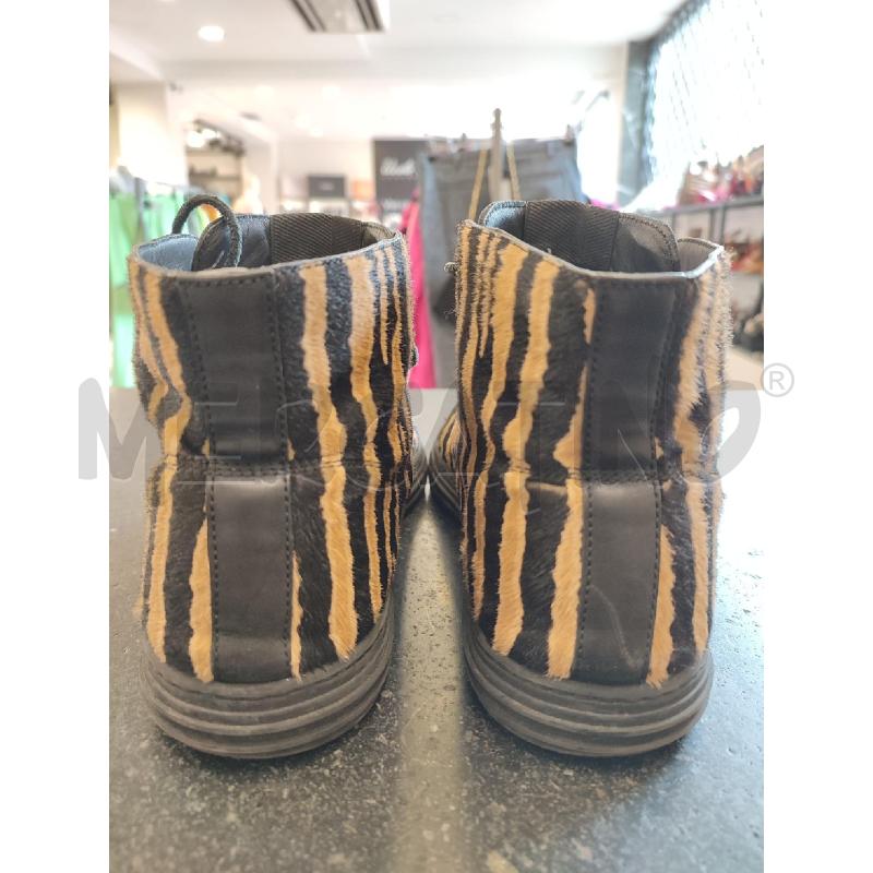 SCARPE UOMO BEIGE NERE GUCCI | Mercatino dell'Usato Roma montemario 3