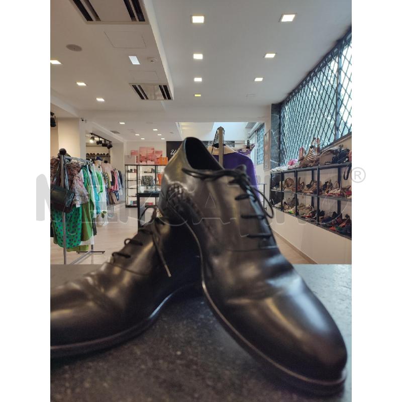 SCARPE UOMO NERE DERBY BOTTEGA VENETA | Mercatino dell'Usato Roma montemario 3