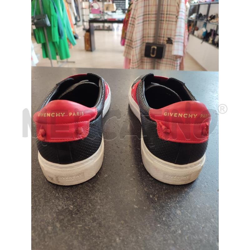 SCARPE UOMO NERE GIVENCHY FASCIA ROSSA | Mercatino dell'Usato Roma montemario 2