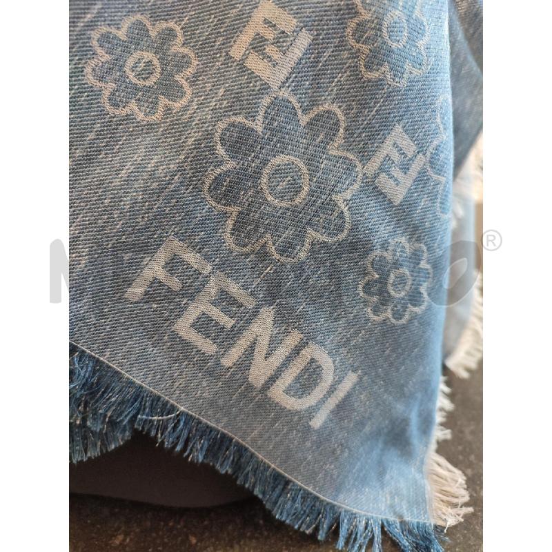 SCIALLE FENDI BLU FIORI FF 140X140 | Mercatino dell'Usato Roma montemario 2