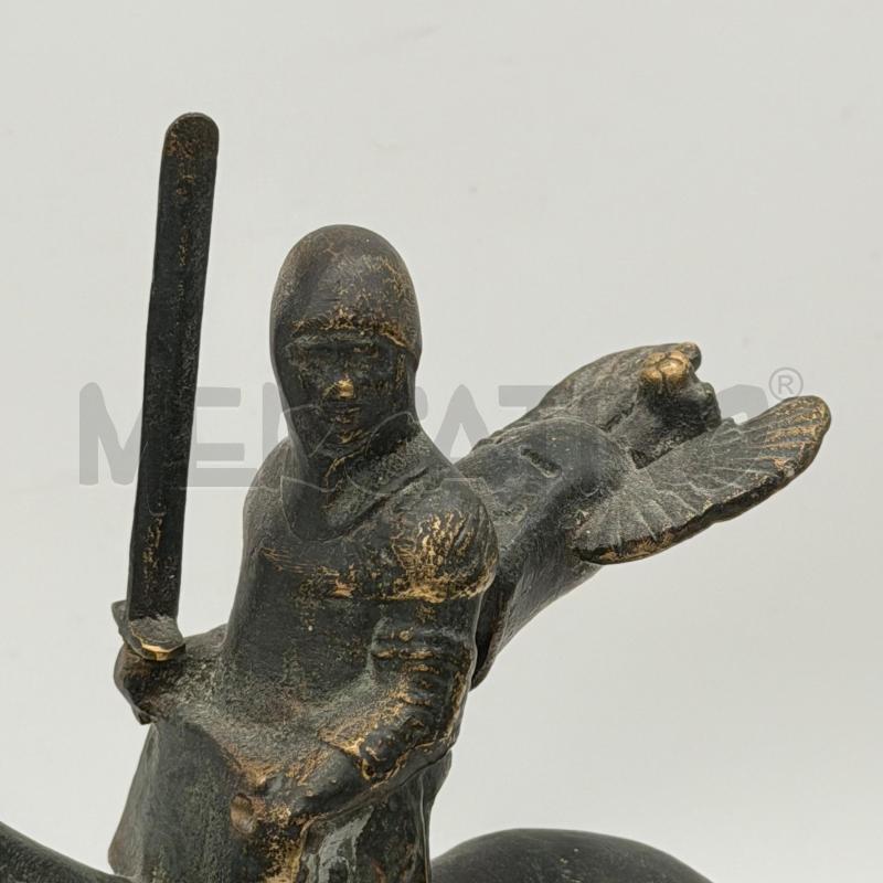SCULTURA BRONZO CAVALIERE  | Mercatino dell'Usato Roma montemario 2