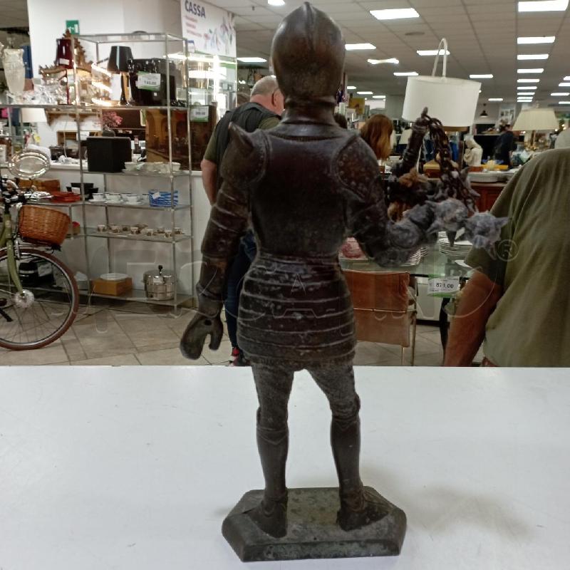 SCULTURA BRONZO CAVALIERE MAZZA CHIODATA | Mercatino dell'Usato Roma montemario 2
