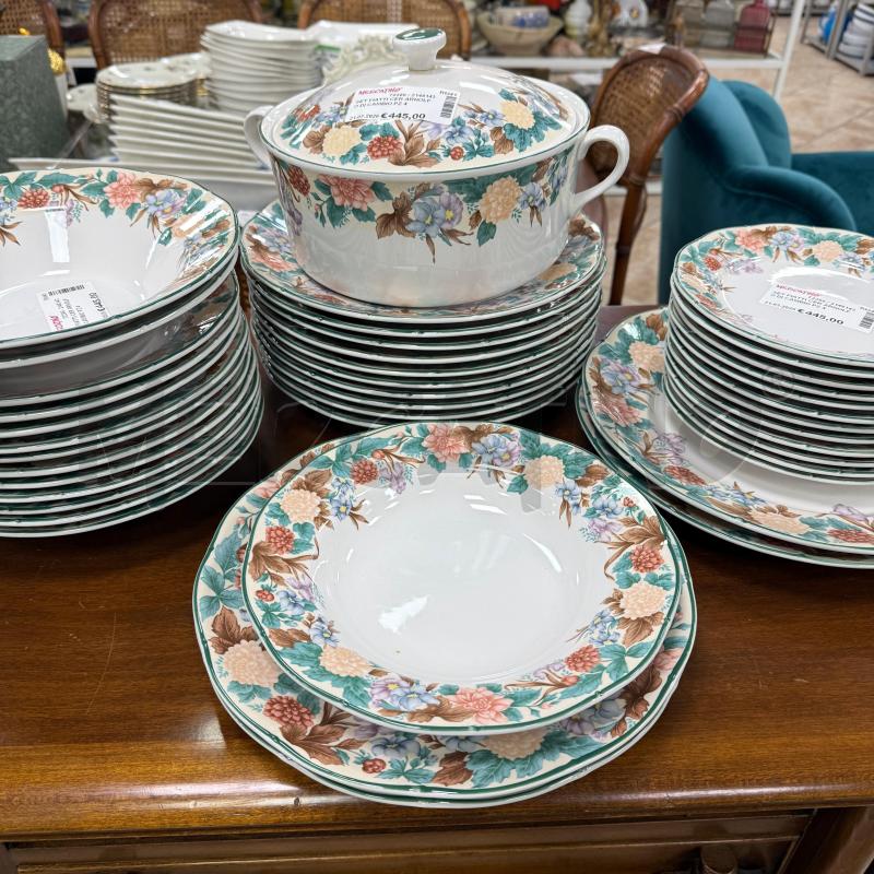 SET PIATTI CER ARNOLFO DI CAMBIO PZ 41 | Mercatino dell'Usato Roma montemario 1