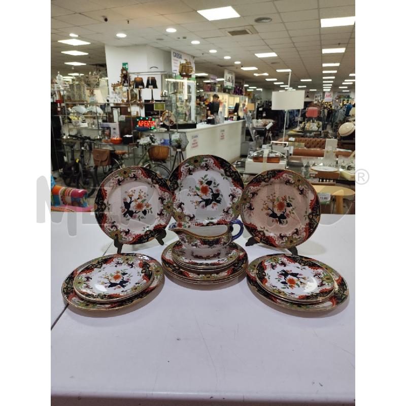 SET PIATTI DESSERT ROYAL DOULTON PZ 16 | Mercatino dell'Usato Roma montemario 1
