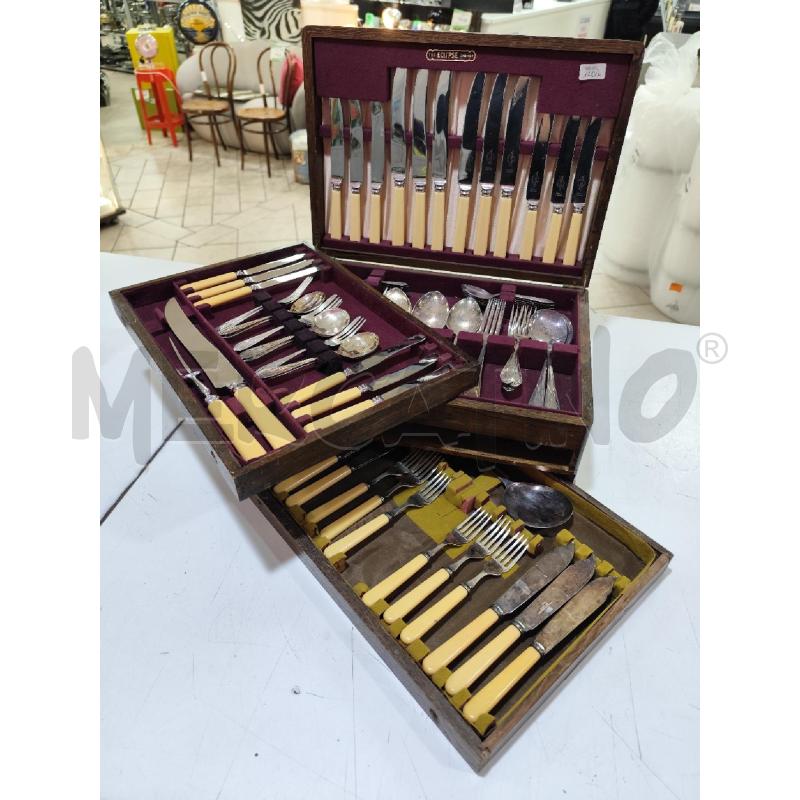 SET POSATE SHEFFIELD BACHELITE COFANETTO DA 6 | Mercatino dell'Usato Roma montemario 1