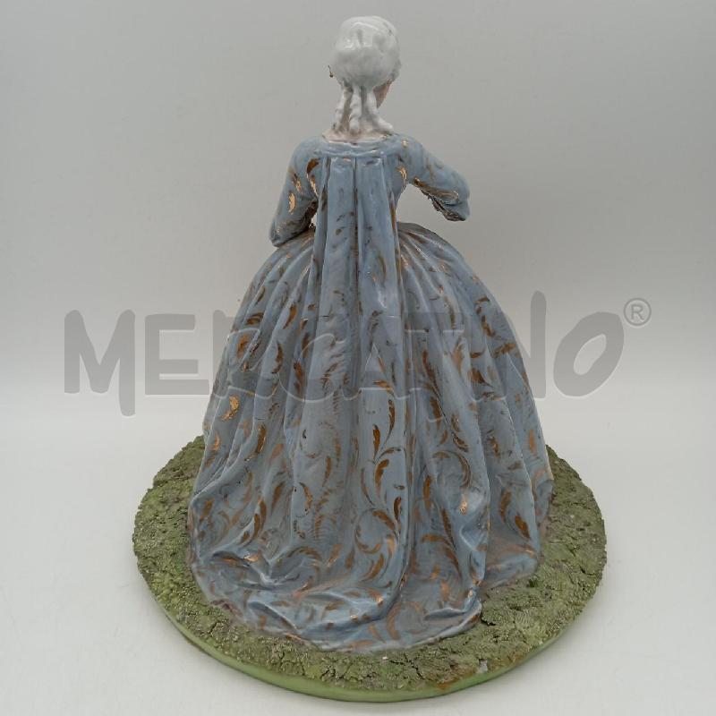 STATUA L FABRIS DAMA VESTITO BLU DA RIV | Mercatino dell'Usato Roma montemario 2