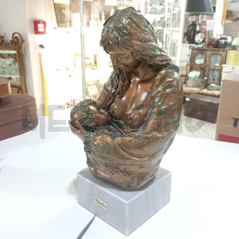 STATUA MATERNITA' CHE ALLATTA G.VISENTIN | Mercatino dell'Usato Roma montemario 3
