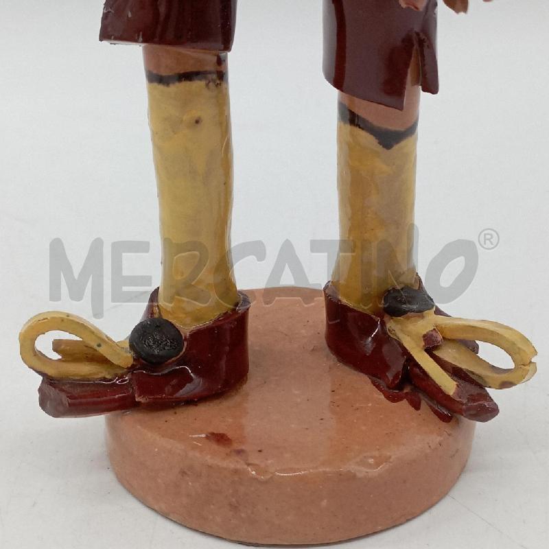 STATUA TERRAC UOMO SCIACCA VESTITO BLU | Mercatino dell'Usato Roma montemario 3