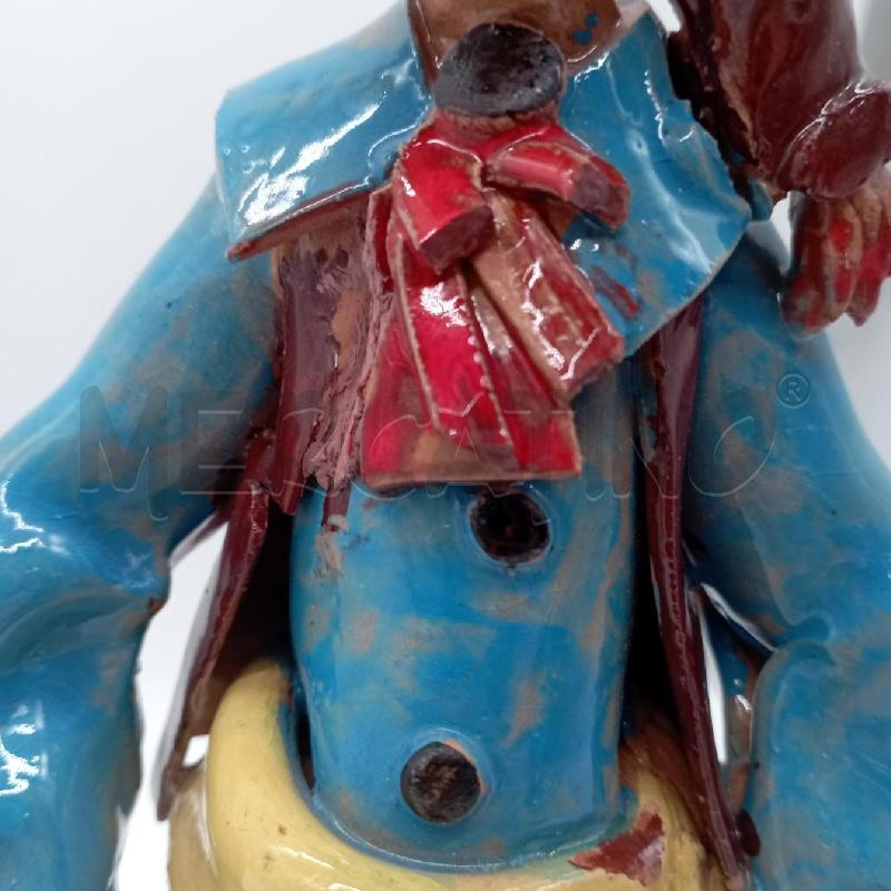 STATUA TERRAC UOMO SCIACCA VESTITO BLU | Mercatino dell'Usato Roma montemario 4