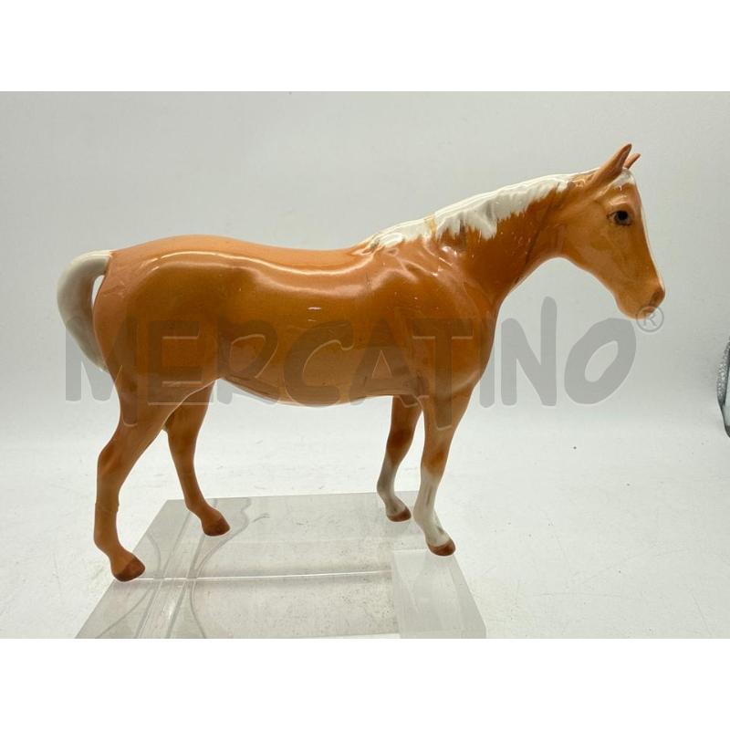 STATUINA CAVALLO CRINIERA BIANCA ENGLAND  | Mercatino dell'Usato Roma montemario 1