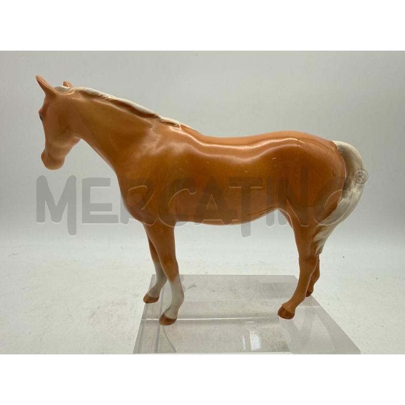 STATUINA CAVALLO CRINIERA BIANCA ENGLAND  | Mercatino dell'Usato Roma montemario 2