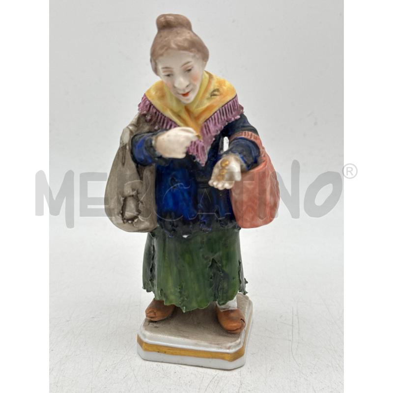 STATUINA DONNA ANZIANA BORSE | Mercatino dell'Usato Roma montemario 1