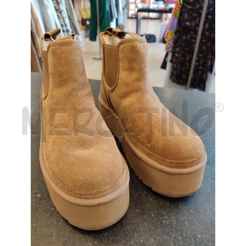 STIVALETTI DONNA BEIGE UGG PLATFORM  | Mercatino dell'Usato Roma montemario 1