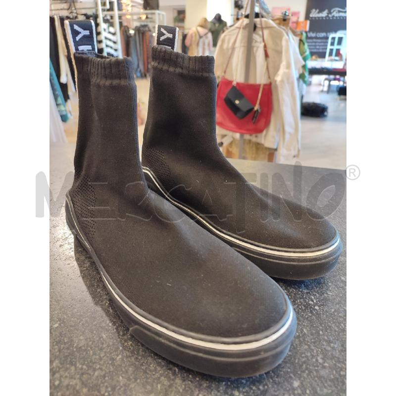 STIVALETTI DONNA NERI GIVENCHY  | Mercatino dell'Usato Roma montemario 1