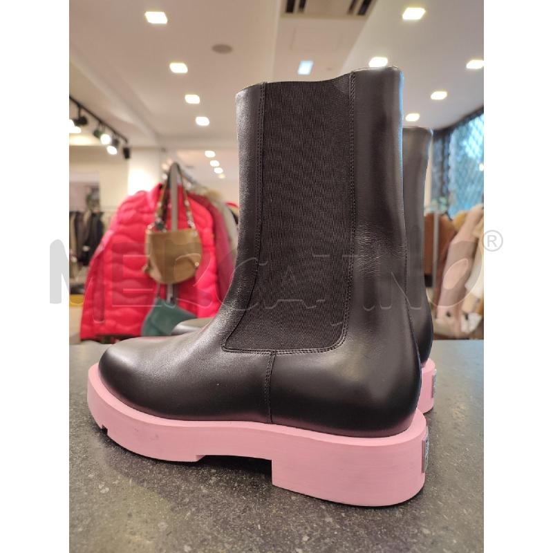 STIVALETTI DONNA NERI GIVENCHY SOTTO ROSA | Mercatino dell'Usato Roma montemario 3