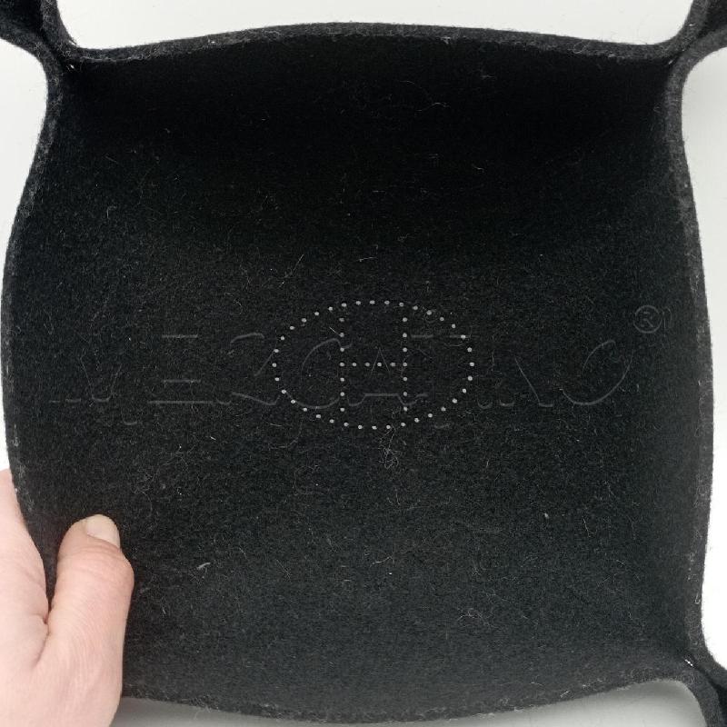 SVUOTA TASCHE PORTA OGGETTI HERMES FELTRO NERO | Mercatino dell'Usato Roma montemario 2