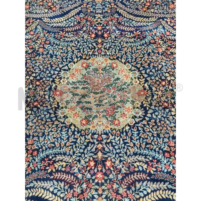 TAPPETO ARTIG BLU FIORI QUADRATO GRANDE | Mercatino dell'Usato Roma montemario 2