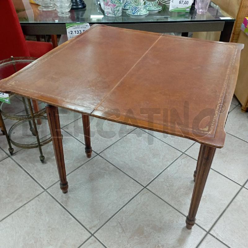 TAVOLO DA GIOCO PIEGH. PELLE MARRONE | Mercatino dell'Usato Roma montemario 2