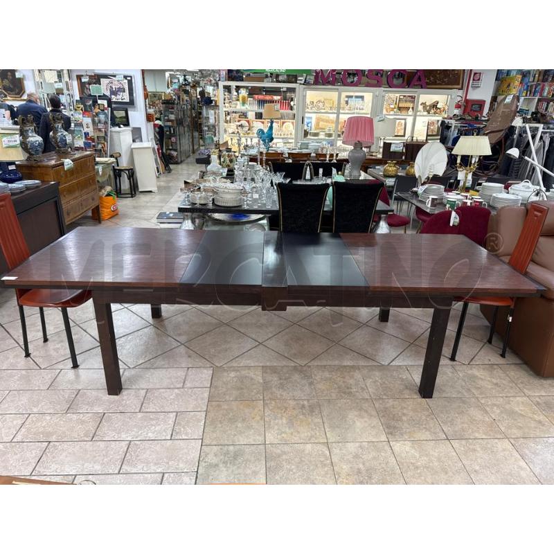 TAVOLO RETT ALL DOGHETTATO | Mercatino dell'Usato Roma montemario 2
