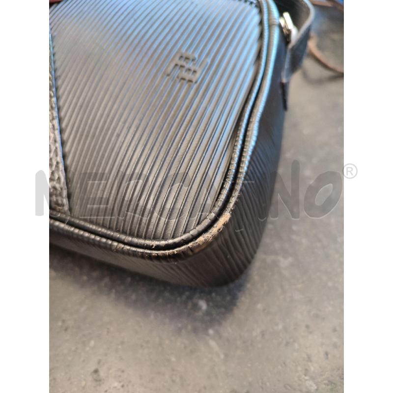 TRACOLLA DONNA NERA FENDI SAS RIGHE | Mercatino dell'Usato Roma montemario 3
