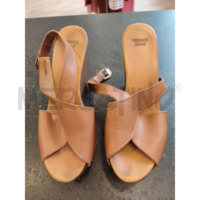 ZEPPA MARRONE VERSACE JEANS | Mercatino dell'Usato Roma montemario 2