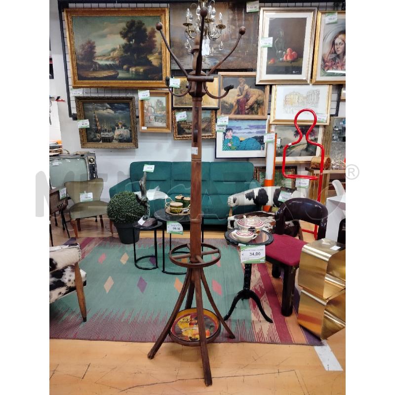APPENDI ABITI STILE THONET ANNI 40 | Mercatino dell'Usato Roma cinecitta' 1
