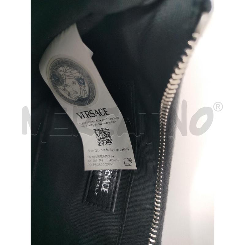 BORSETTA VERSACE NERA A MANO ROMBI RILIEVO  | Mercatino dell'Usato Roma cinecitta' 3