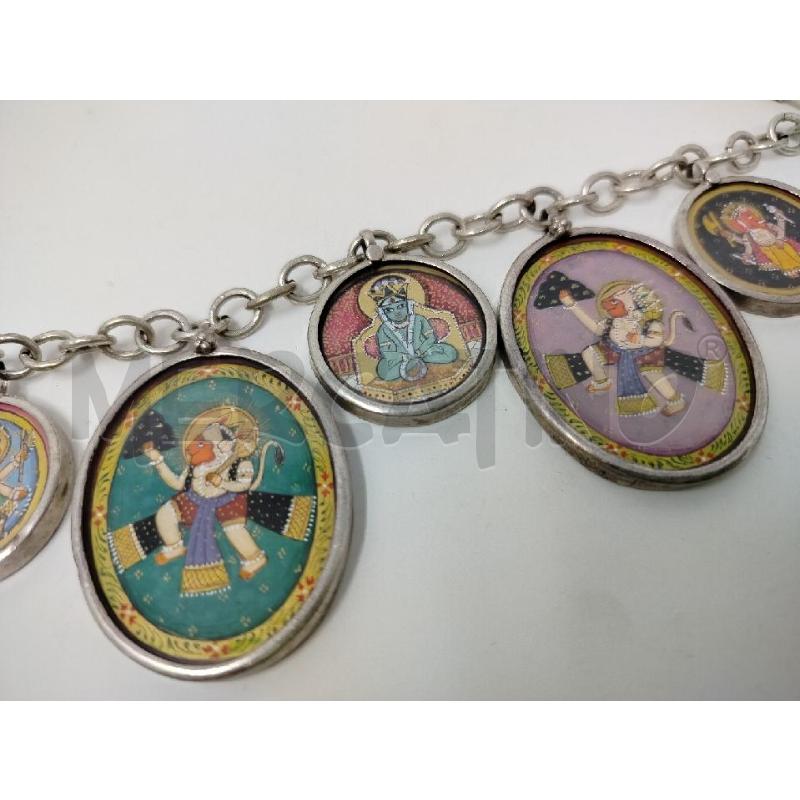 BRACCIALE CIONDOLI OVALI MINIATURE INDIANE | Mercatino dell'Usato Roma cinecitta' 2
