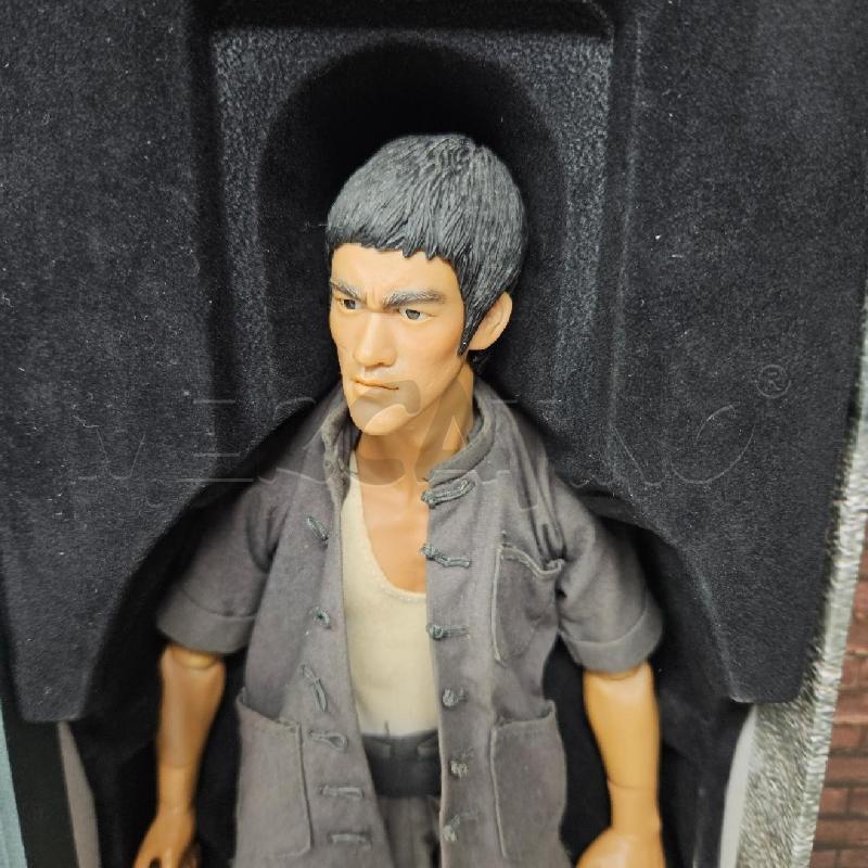 BRUCE LEE THE WAY OF THE DRAGON ENTERBAY LA VIA DEL DRAGO BRUCE LEE SCALA 1/6 FIGURE | Mercatino dell'Usato Roma cinecitta' 5